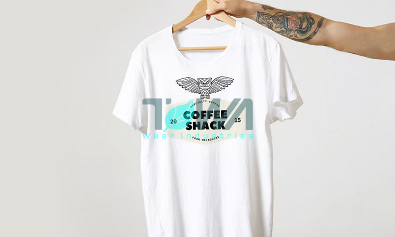 29. Jasa Pembuatan Kaos Desain Sendiri untuk Berbagai Keperluan (canva.com)